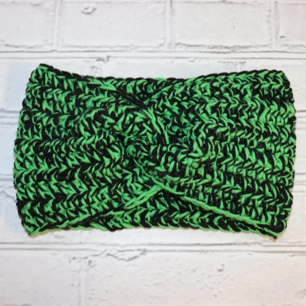 Vintagejelyfish 💚🖤 green